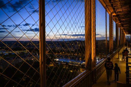 Vue depuis le 1er étage de nuit